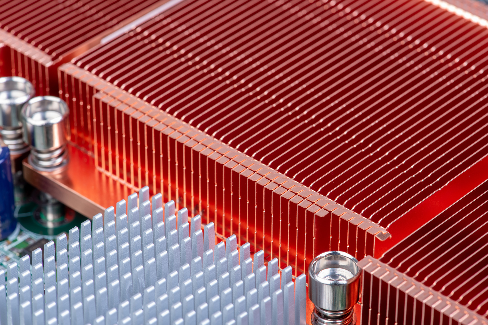 Read more about the article Intel Showcases New Chip Packaging Powers